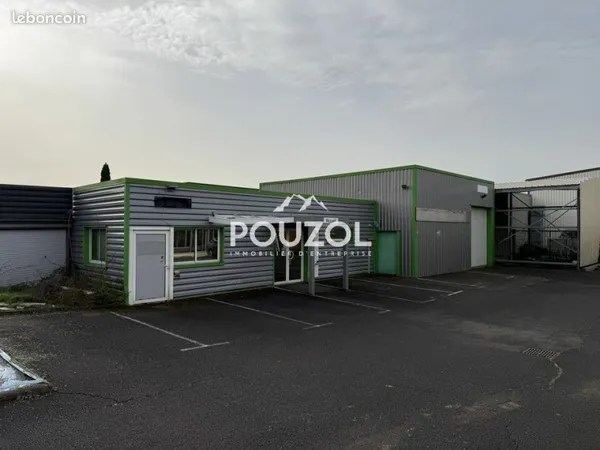 LOCAL D'ACTIVITE 200 m² COURNON-D'AUVERGNE