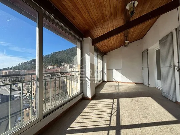 Duplex 4 pièces 142 m²