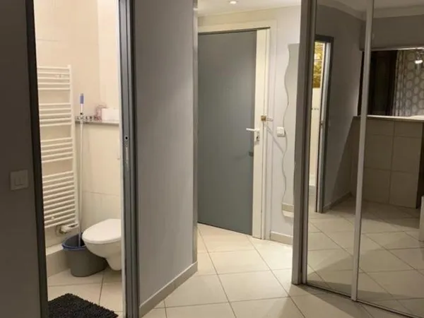 Studio / 22m² / La Varenne Chennevières (RER A)