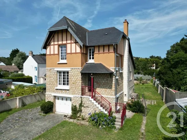 Maison 9 pièces 182 m²