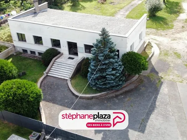 LOCAL COMMERCIAL OU PROFESSIONNEL N°A