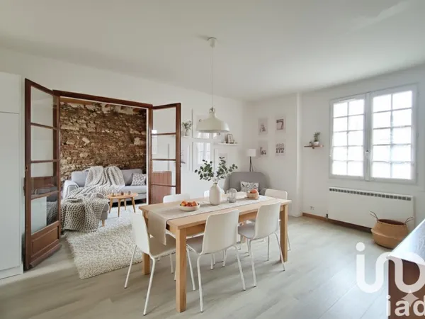Maison 8 pièces 100 m²