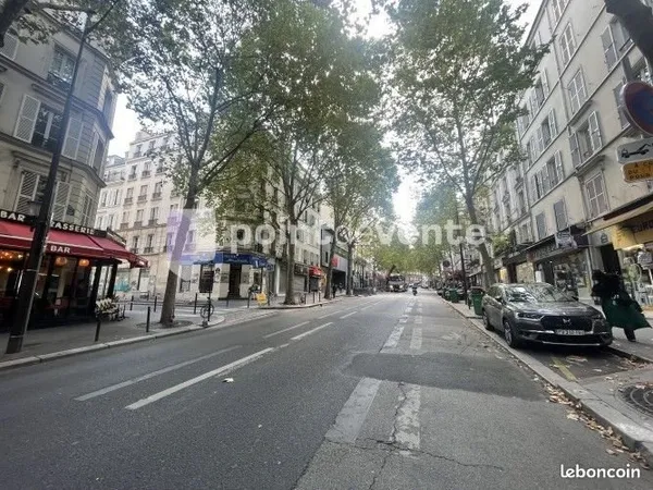 Commerce habillement/textile 195 m²