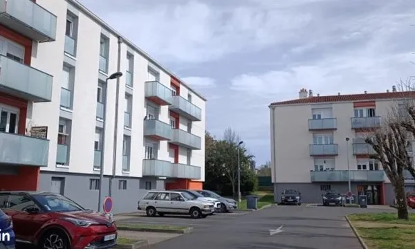 Apt Faux T4 à Poitiers