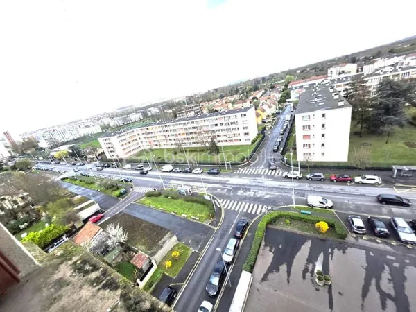 bel appartement F4 lumineux et traversant de 79 m²