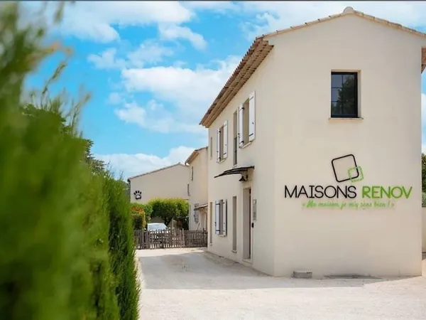 À LOUER - LOCAL COMMERCIAL 98 m² - VISIBILITÉ PREMIUM - BÂTIMENT RÉCENT (2018)