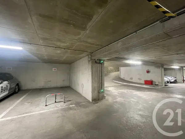 Parking 15 m²
