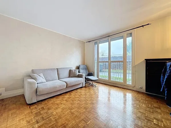 Appartement lumineux de 3 pièces à Villejuif, 55 m²