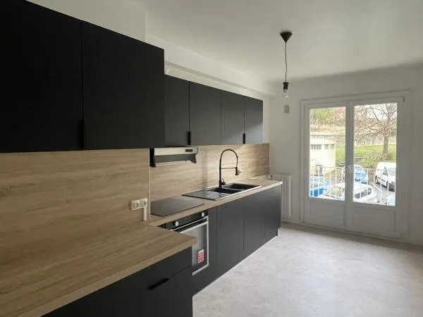 REF 12330- RÉSIDENCE LE PROVENCE - F5 AU 1ER AVEC BALCON