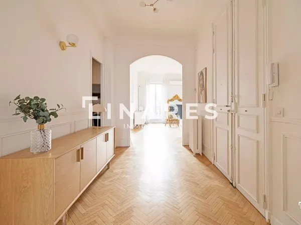 LE SIGNATURE - Appartement T4 de 130m2 - Balcon - Garage - 13008 Marseille