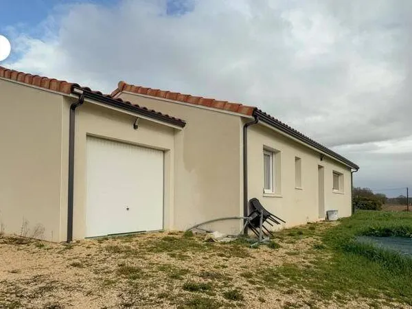 Maison de plain-pied 4 pièces 92 m²