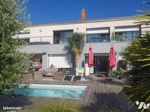 Maison 5 pièces 157 m²