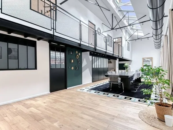 Appartement 6 pièces 227 m²