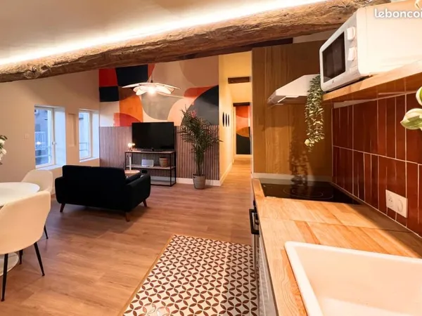 A louer T2 non meublé 53 m2 (1 chambre) - Mâcon - 670 Euros charges comprises