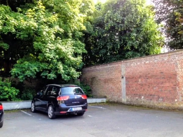 Loue parking - 4m²