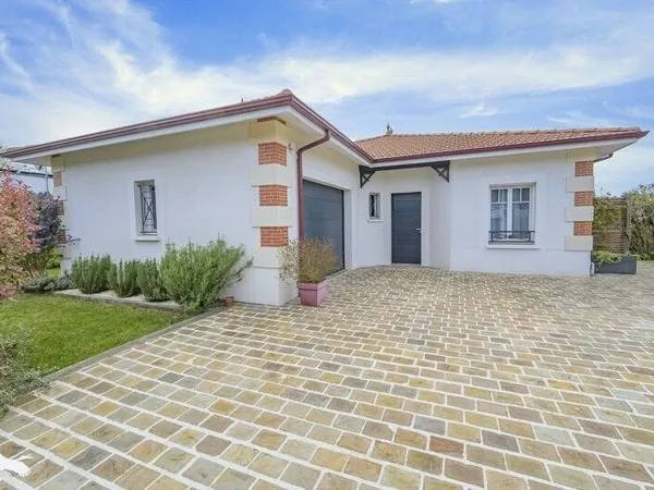 Maison 4 pièces 120 m²