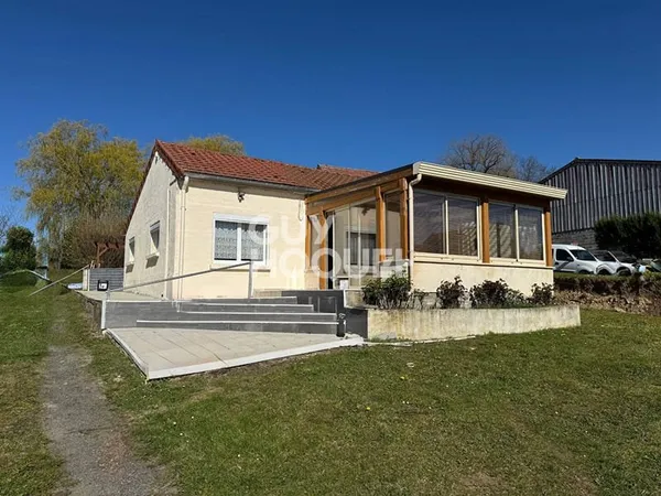 Charmante maison à vendre à PÉRONNE (80200).