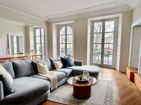 Bel appartement familial quartier St Louis-