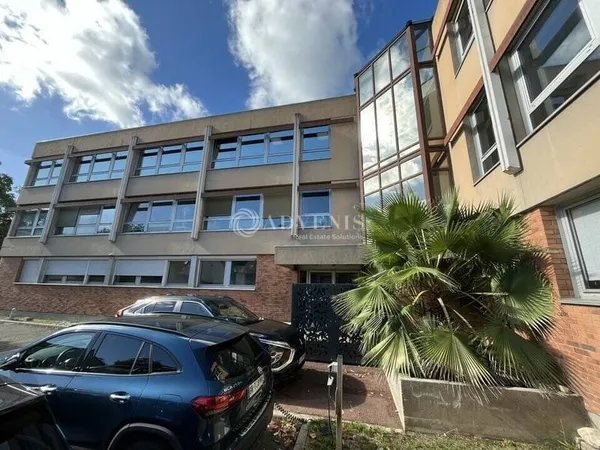 Bureau 503 m²