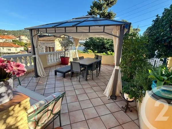 Appartement 3 pièces 114 m²