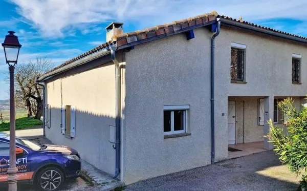 Escazeaux : grande maison rénovée, 6 chambres.
