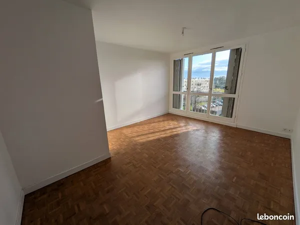 T3 rénové 60 m² - 80 000