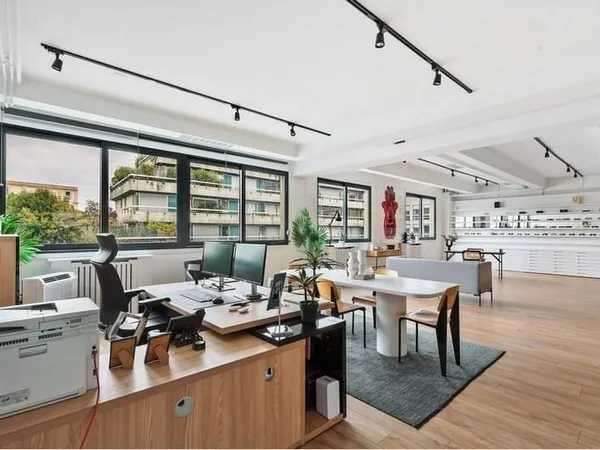 Bureaux 115 m²