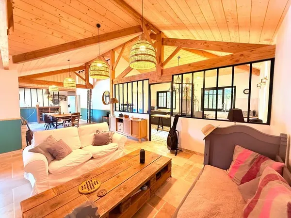 Ensemble de deux maison sur un superbe terrain à Lège