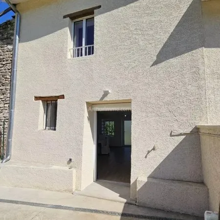 Maison Mitoyenne