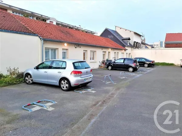 Parking 15 m²