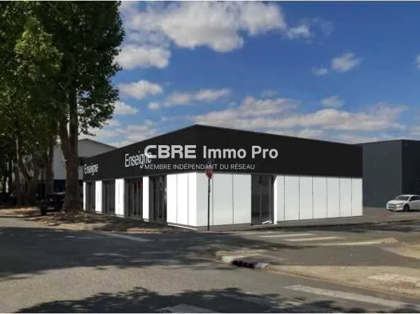 Local commercial 248 m²