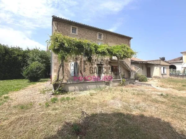 Maison 5 pièces 189 m²