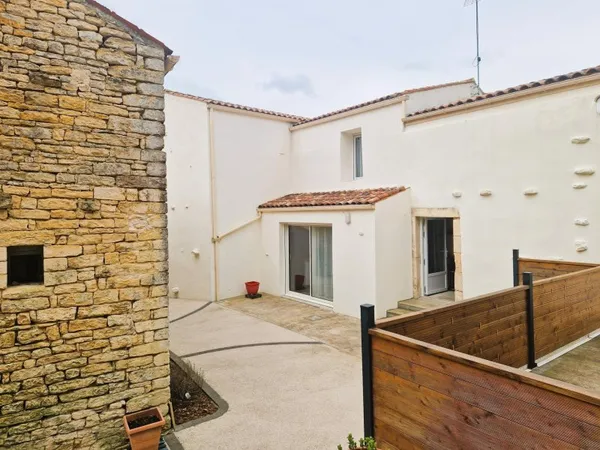 Charmante maison à 35 min des plages et à proximité des commerces