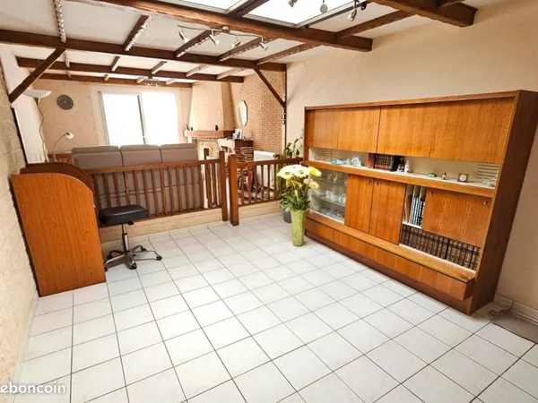 Maison avec jardin