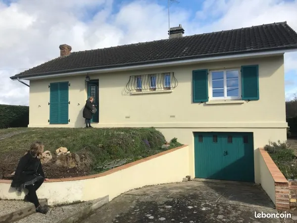 Maison de ville F3 à louer a Bailleul sur Therain
