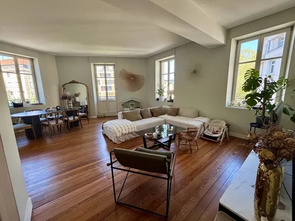 METZ - Appartement F5 A LOUER Rue aux Arènes