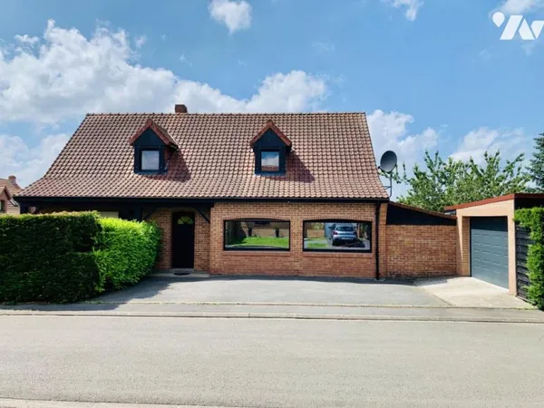 Maison 8 pièces 128 m²