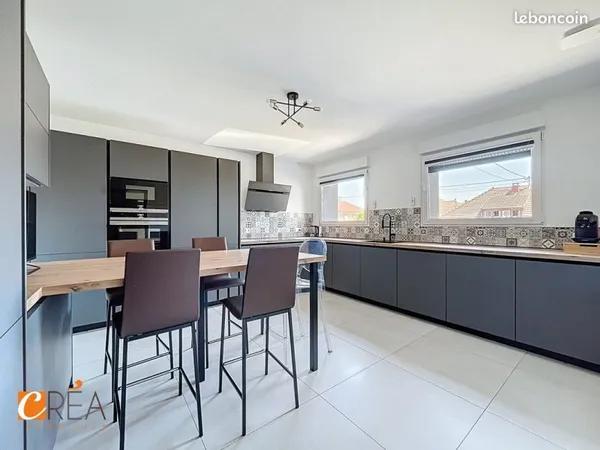 Immeuble 335 m²