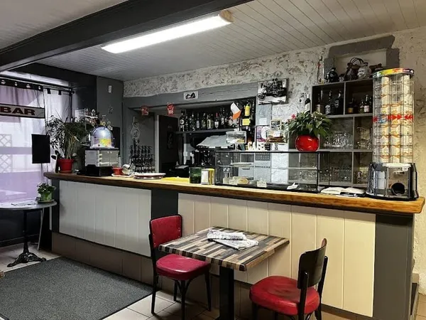 Fonds de commerce 225 m²