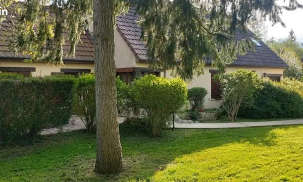 Pavillon 7 pièces 200 m²