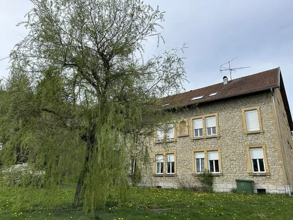 Bien immobilier de rendement Vente Morteau  400m² 789000€