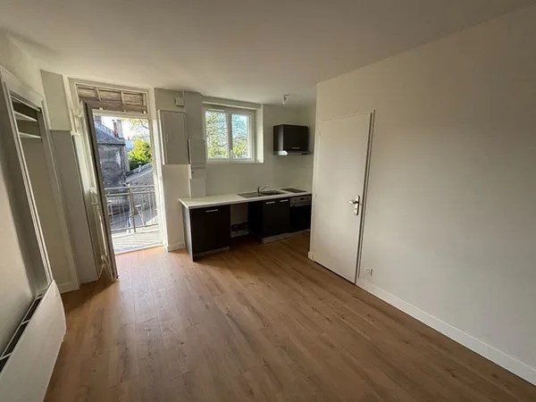 Nantes, Place Zola - T2 rénové