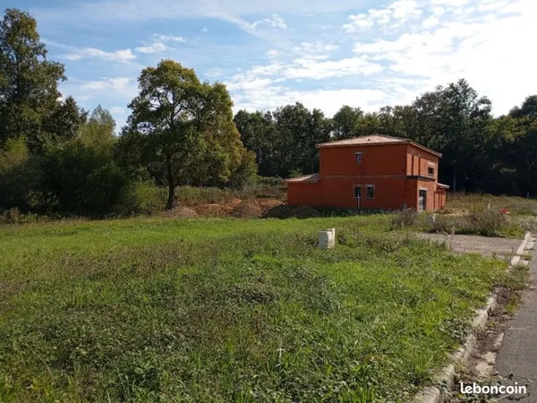 Terrain 980 m² Salleboeuf