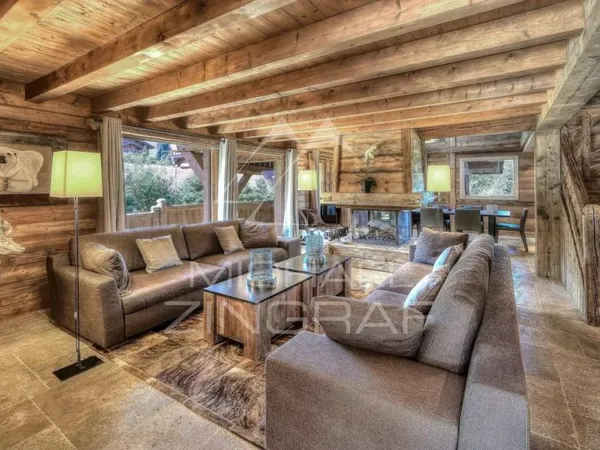 Chalet 10 pièces 392 m²
