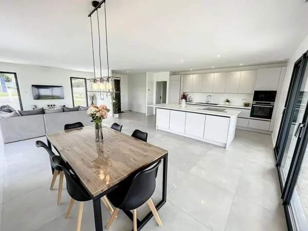 Maison 4 pièces 131 m²