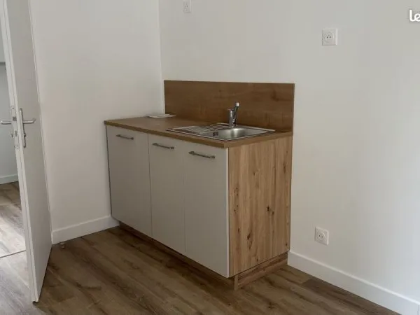 Studio 1 pièce 25 m²