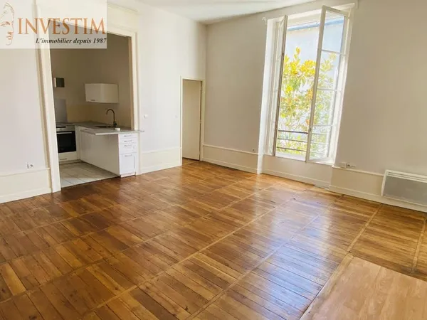 BLOIS - CENTRE VILLE - APPARTEMENT T2