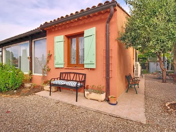 À Vendre En Exclusivité Viager Occupé Lorgues - Maison De Plain-Pied À Proximité Du Centre-Ville