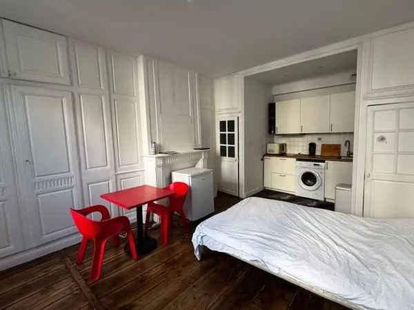 Studio 1 pièce 23 m²