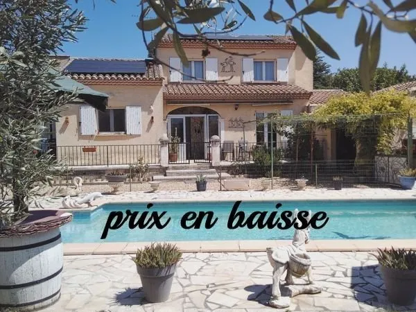 Villa 136 m2 et 84 m2 de dépendances